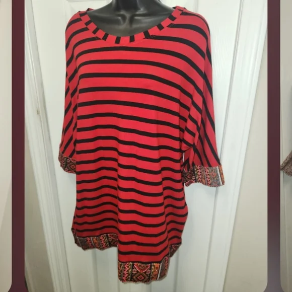 Save The Queen tunic top - Picture 7 of 10